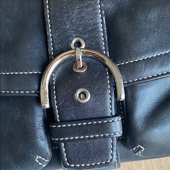 Vintage Coach Black Leather Soho Buckle Y2K Shoulder Bag No. 1446 - Picture 3 of 11